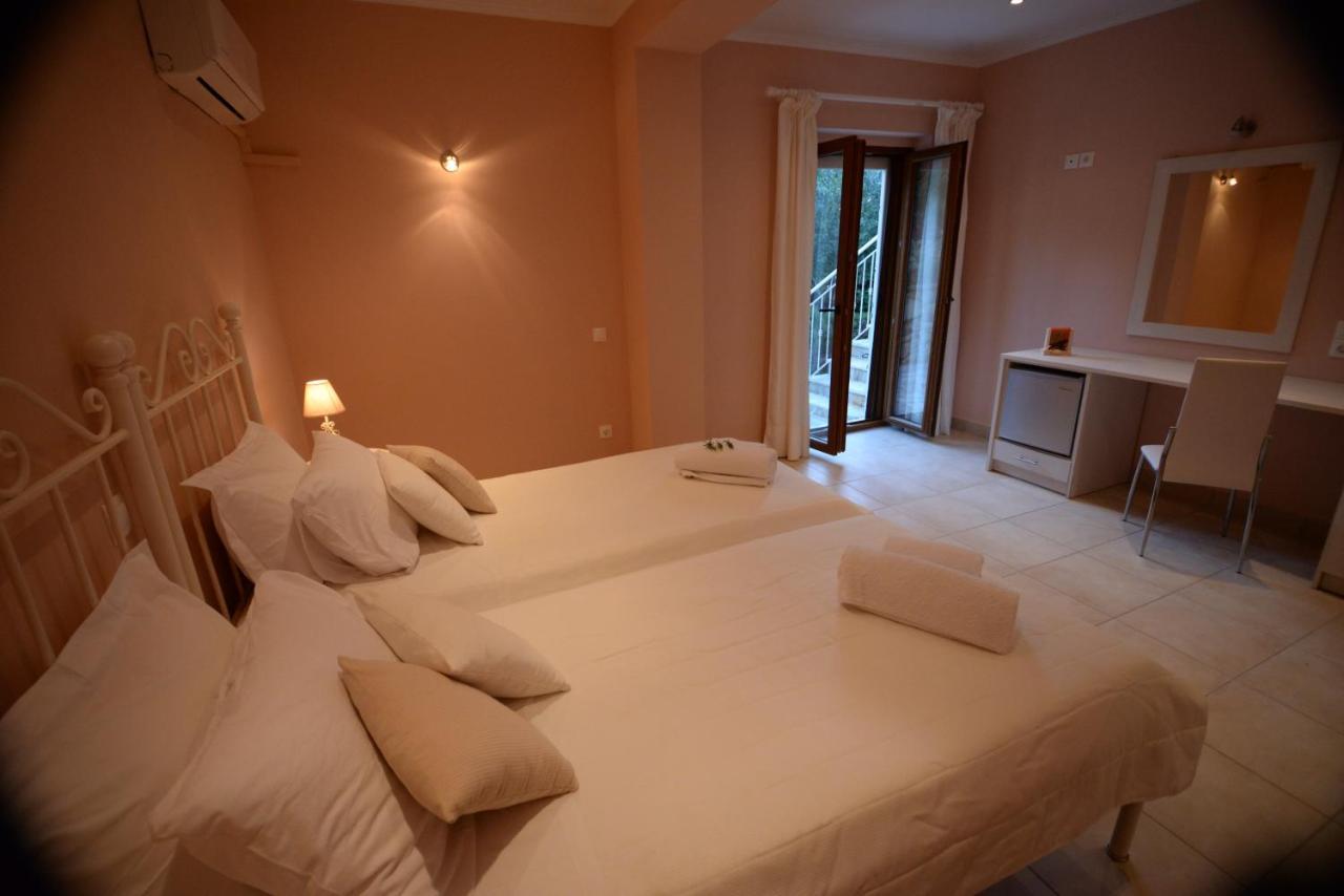 Villa Melanthi Kassiopi Corfu Экстерьер фото